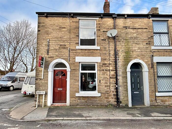 2 Bedroom Terraced House To Rent In Queen Street, Glossop, SK13