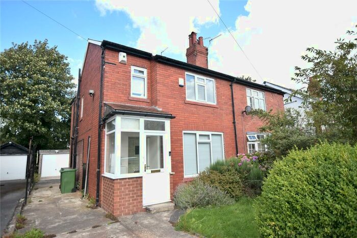 3 Bedroom Semi-Detached House To Rent In St. Annes Drive, Leeds, West Yorkshire, LS4