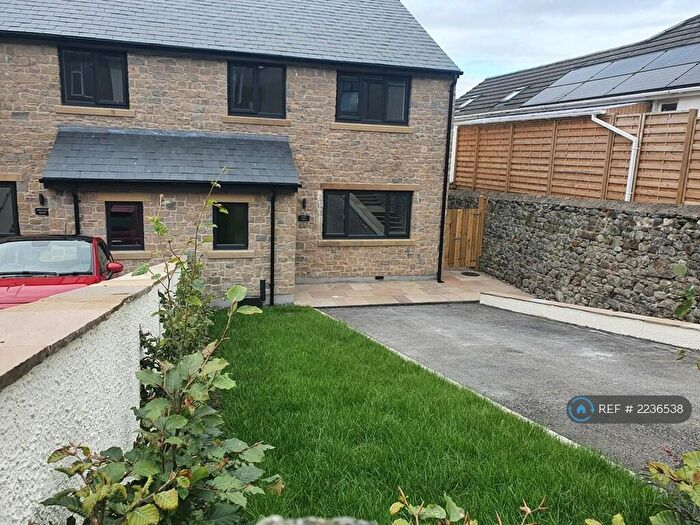 3 Bedroom Semi-Detached House To Rent In Grangeview, Carnforth, LA5
