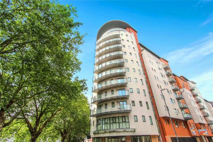 2 Bedroom Apartment To Rent In Oceana Boulevard, Orchard Place, Southampton, Hampshire, SO14