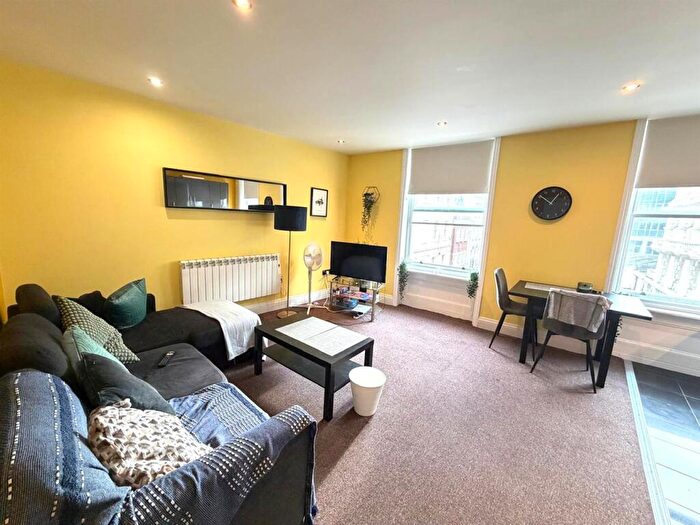 1 Bedroom Apartment To Rent In Bartholomews, Brighton, BN1