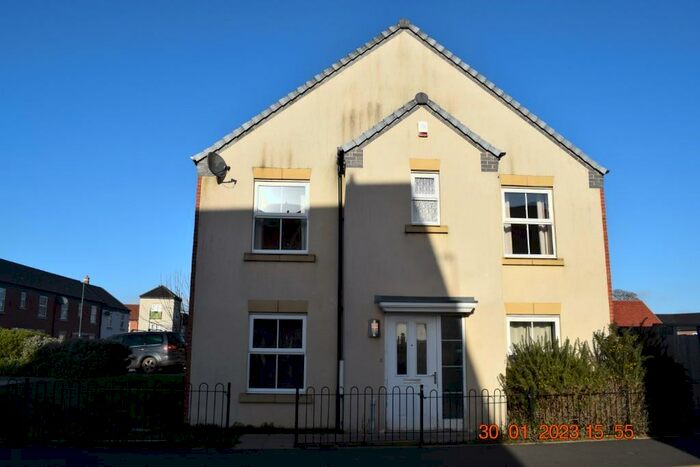 2 Bedroom End Of Terrace House To Rent In Tulip Tree Road, Nuneaton, Warwickshire, CV10