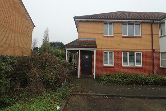 2 Bedroom Maisonette To Rent In Bedford Road, Hitchin, SG5