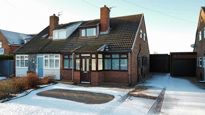 4 Bedroom Semi-Detached House For Sale In Broadway, Eccleston, WA10