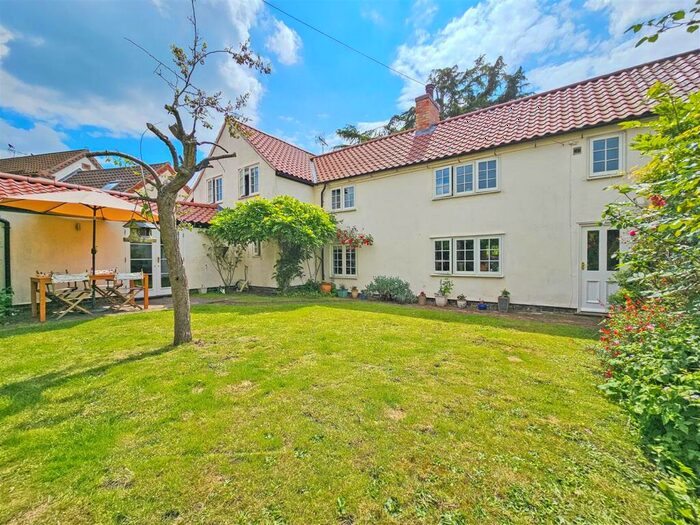4 Bedroom Semi-Detached House For Sale In Davids Lane, Gunthorpe, Nottingham, NG14