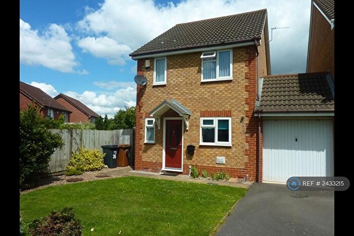 3 Bedroom Detached House To Rent In Lancaster Way, Northampton, NN4