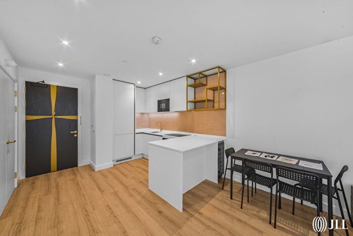 1 Bedroom Flat To Rent In Quay Walk, London, HA0