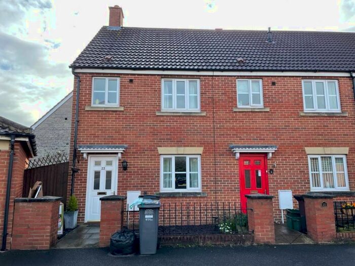 3 Bedroom House To Rent In Walkers Drive, Weston Village, Weston-super-Mare, BS24