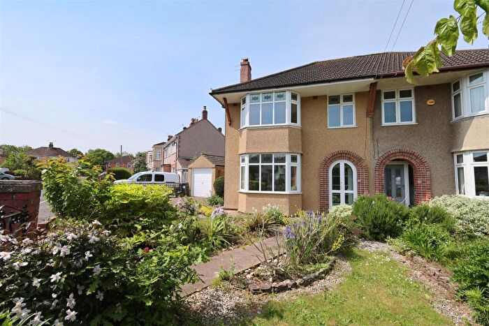 3 Bedroom Semi-Detached House For Sale In Rockland Road, Downend, Bristol, BS16