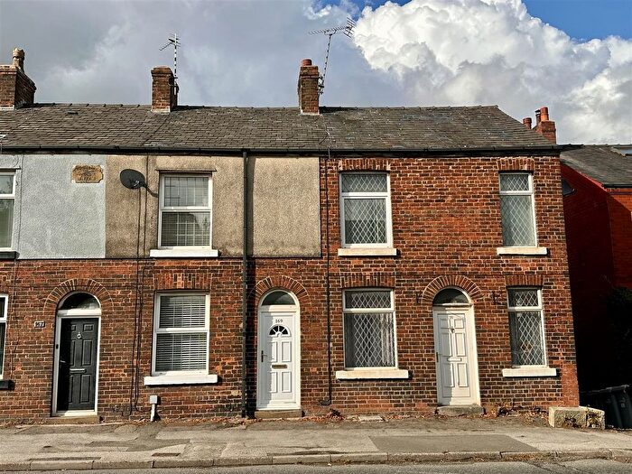 2 Bedroom Terraced House To Rent In Buxton Road, Newtown Disley, Stockport, SK12
