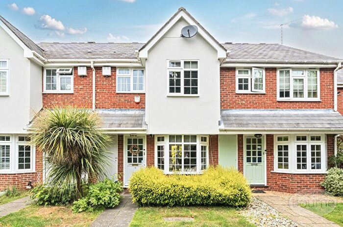 3 Bedroom Terraced House To Rent In Ravenswood Close, Cobham, Surrey, KT11