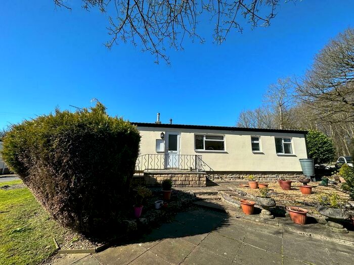 2 Bedroom Park Home For Sale In Park View Drive, Long Ashes, Threshfield, BD23