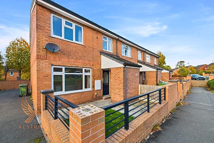 3 Bedroom End Of Terrace House To Rent In Verner Street, Pontefract, WF7