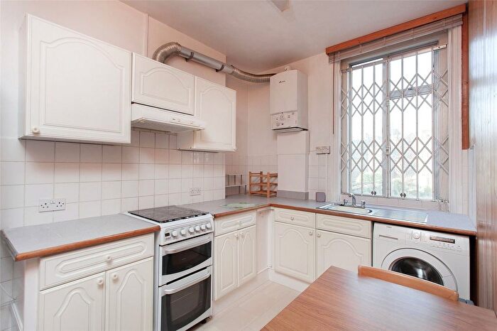 1 Bedroom Flat To Rent In Brixton Road, London, SW9