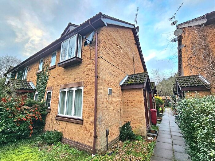 1 Bedroom Terraced House To Rent In Albany Park, Colnbrook, Slough, SL3