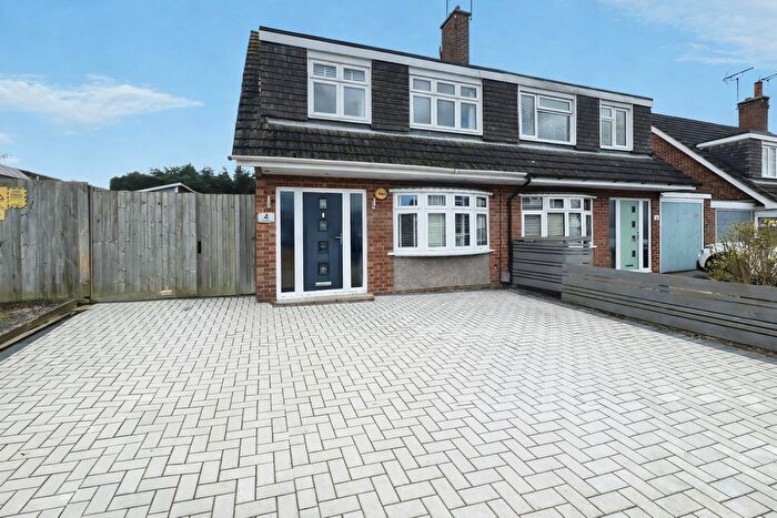3 Bedroom Semi Detached House For Sale In The Banks, Cosby, Leicester, LE9