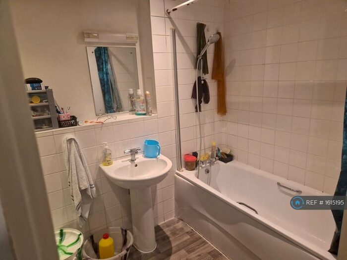 1 Bedroom Flat To Rent In London, London, N17