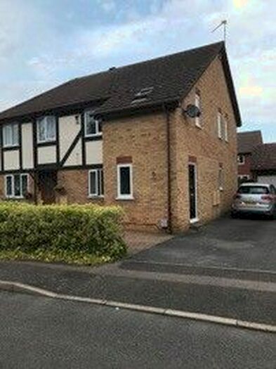 3 Bedroom Semi-Detached House To Rent In Harrow Way, Weavering, Weavering, Maidstone, ME14