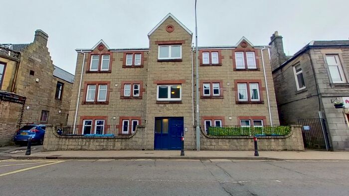 2 Bedroom Flat To Rent In Greendykes Road, Broxburn, West Lothian, EH52