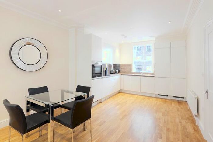 1 Bedroom Flat To Rent In Hamlet Gardens, Hammersmith, W6