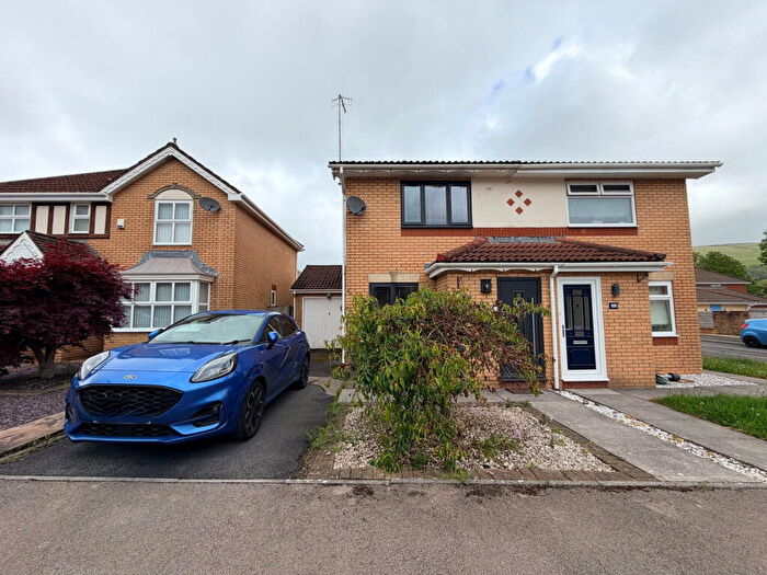 2 Bedroom Semi-Detached House For Sale In Parc-Tyn-y-Waun, Maesteg, Llangynwyd, CF34