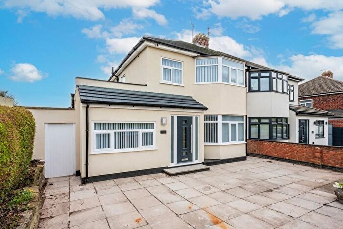 4 Bedroom Semi Detached House For Sale In Wellfield Avenue, Liverpool, L32