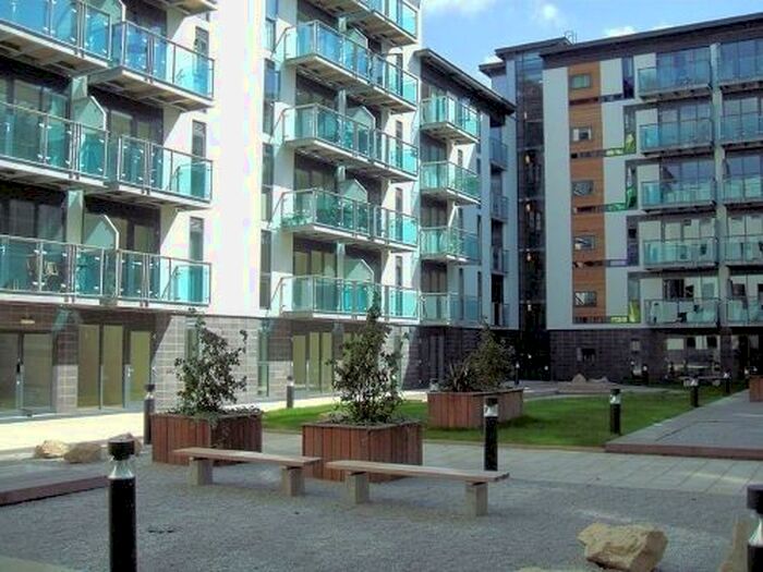 2 Bedroom Flat To Rent In Lovell House, Skinner Lane, Leeds, LS7