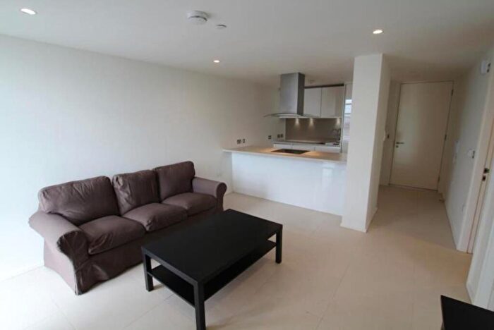 1 Bedroom Flat To Rent In Canal Street, Nottingham One Tower, NG1