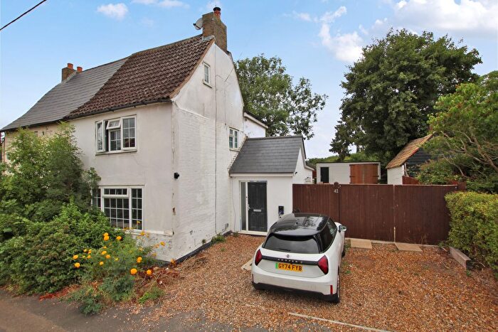 2 Bedroom Semi-Detached House For Sale In High Street, Great Paxton, PE19