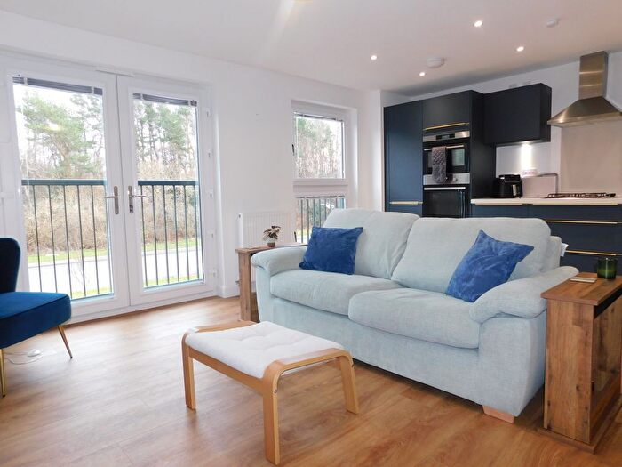 2 Bedroom Flat To Rent In , Firecrest Cruik, Edinburgh, EH4