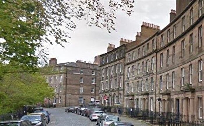 3 Bedroom Flat To Rent In Royal Crescent, Central, Edinburgh, EH3