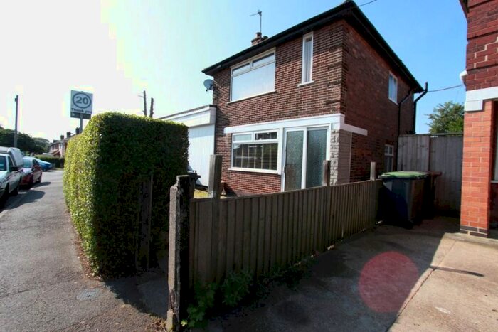 2 Bedroom Detached House To Rent In Cator Lane North, Chilwell, NG9