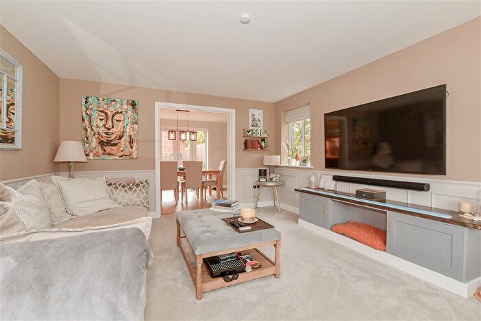 4 Bedroom Detached House For Sale In Mead Lane, Crawley Down, West Sussex, RH10