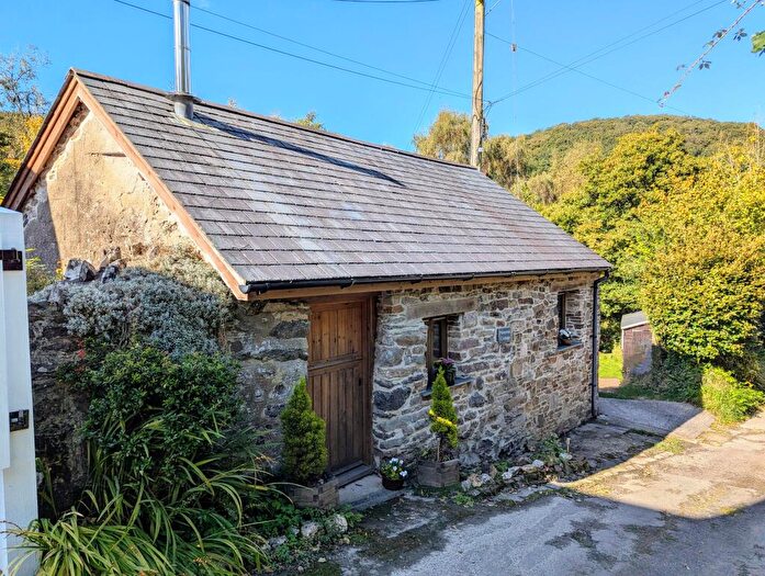 2 Bedroom Cottage For Sale In -, Barnstaple, EX31