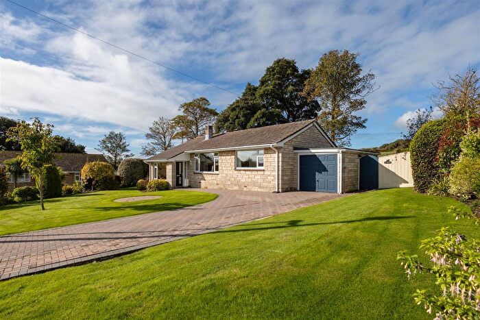 2 Bedroom Detached Bungalow For Sale In Graeme Road, Norton, Yarmouth, PO41