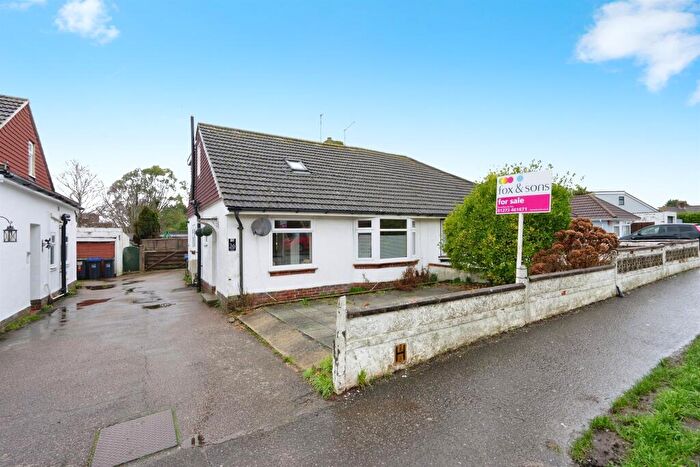 3 Bedroom Bungalow For Sale In Stoney Lane, Shoreham-By-Sea, BN43