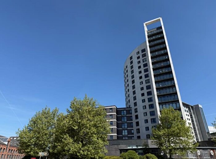 1 Bedroom Apartment To Rent In Clarence House, The Boulevard, LS10