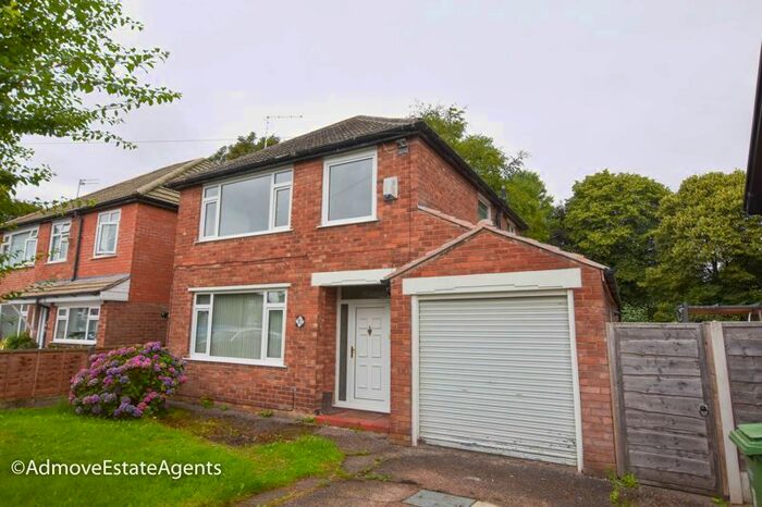 3 Bedroom Detached House To Rent In Rothesay Crescent, Sale, M33