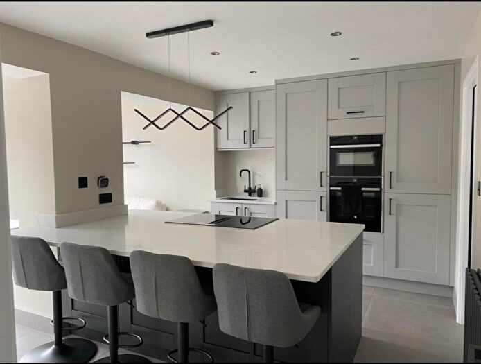 3 Bedroom Semi-Detached House For Sale In Lockton Way, Conisbrough, Doncaster, DN12