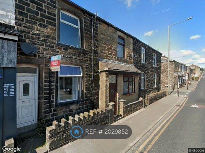 2 Bedroom Terraced House To Rent In Burnley Road, Briercliffe, Burnley, BB10