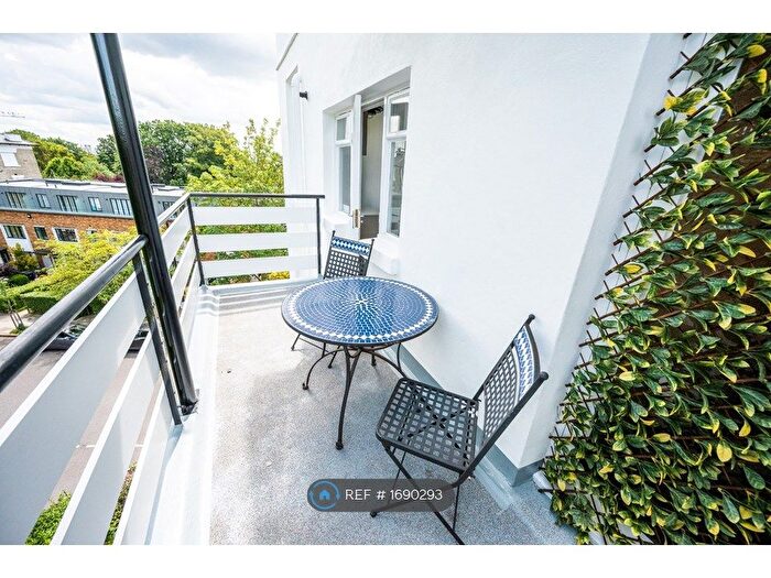 1 Bedroom Flat To Rent In Haverstock Hill, Belsize Park, NW3