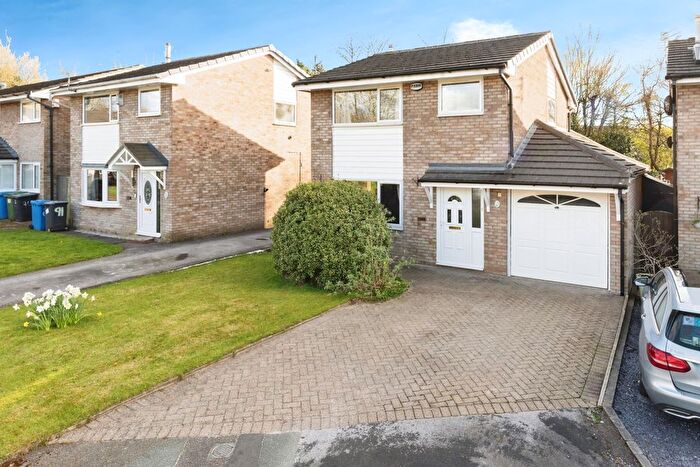 3 Bedroom Detached House For Sale In Armstrong Close, Birchwood, Warrington, Cheshire, WA3