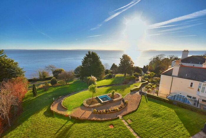 3 Bedroom Penthouse To Rent In Bron Y Glyn Apartments, Bridgeman Road, Penarth, CF64