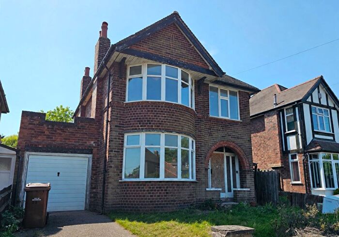 3 Bedroom Detached House For Sale In St. Leonards Drive, Nottingham, Nottinghamshire, NG8