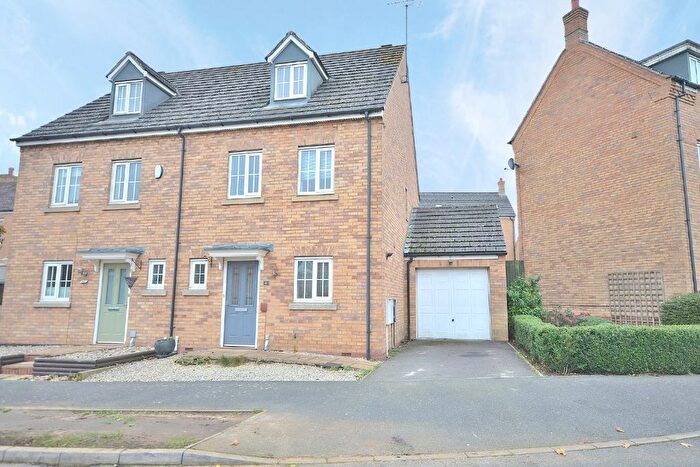 3 Bedroom Semi-Detached House To Rent In Brad Street, Northampton, NN3