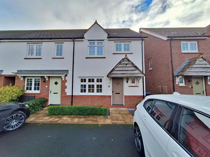 3 Bedroom Semi Detached House For Sale In Grassmere Close, Poulton-Le-Fylde, FY6