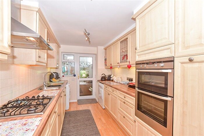 3 Bedroom Terraced House For Sale In Fremlin Close, Rusthall, Tunbridge Wells, Kent, TN4