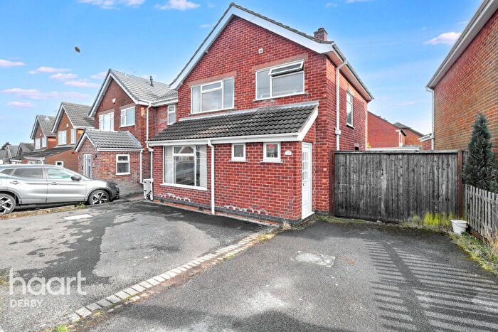 3 Bedroom Detached House For Sale In Field Rise, Littleover, DE23