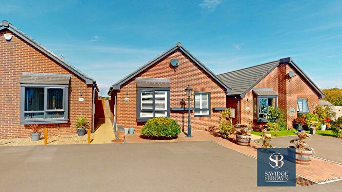 2 Bedroom Detached House For Sale In Jacques Orchard, South Normanton, DE55