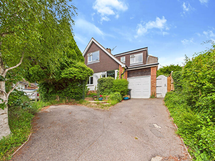 3 Bedroom Detached House For Sale In Hazel Close, Marlow, Buckinghamshire, SL7